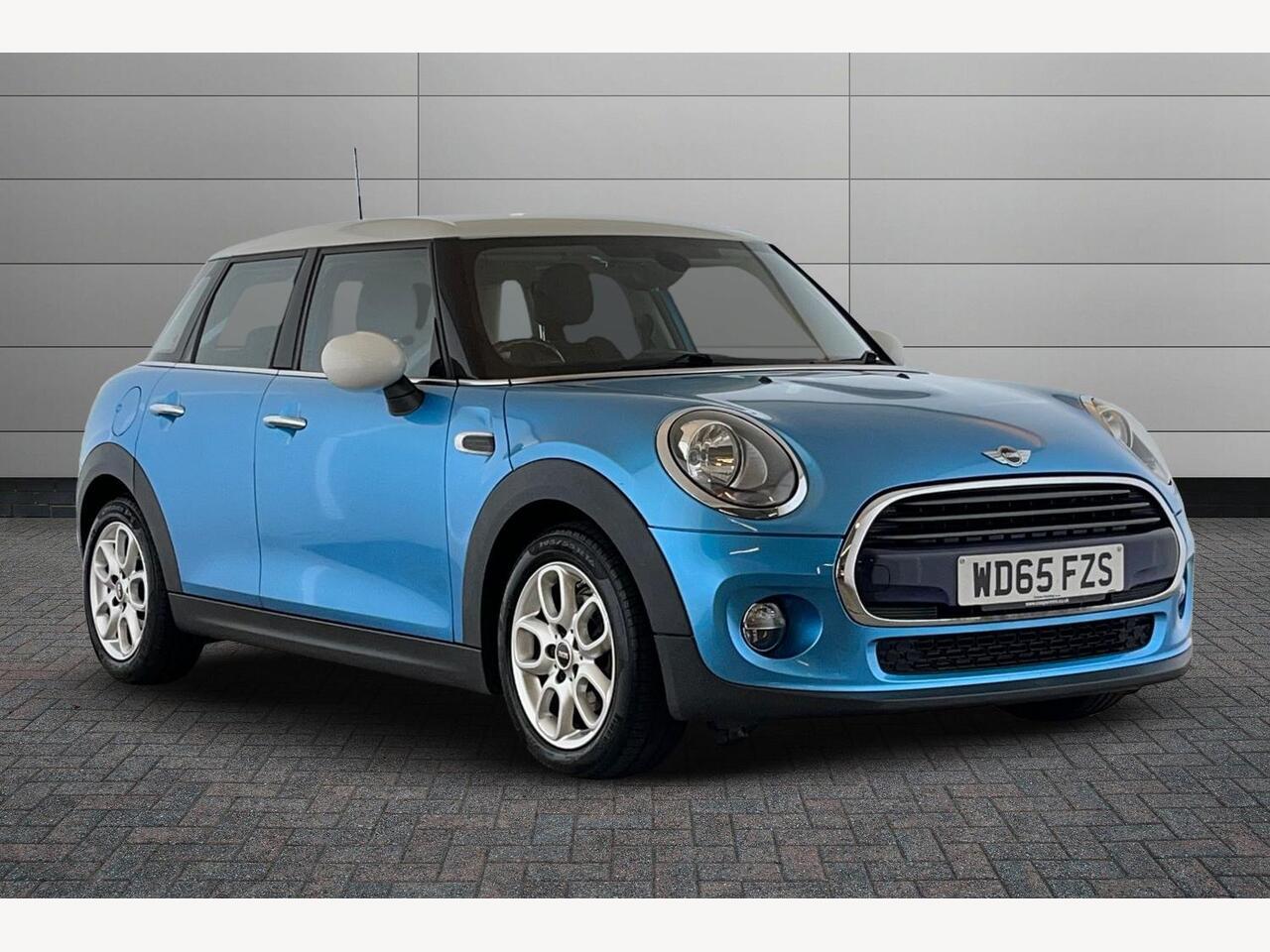 Main listing image - MINI Hatchback 5dr