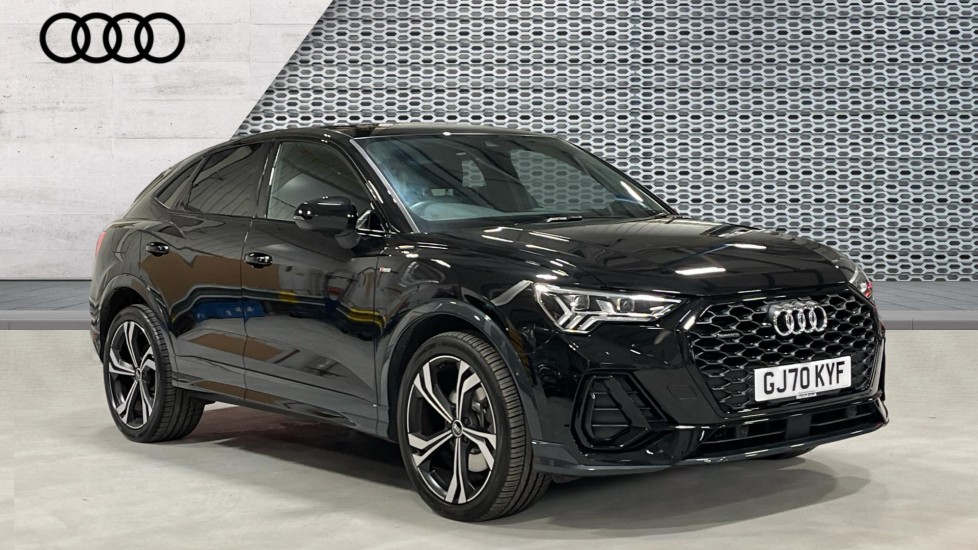 Main listing image - Audi Q3