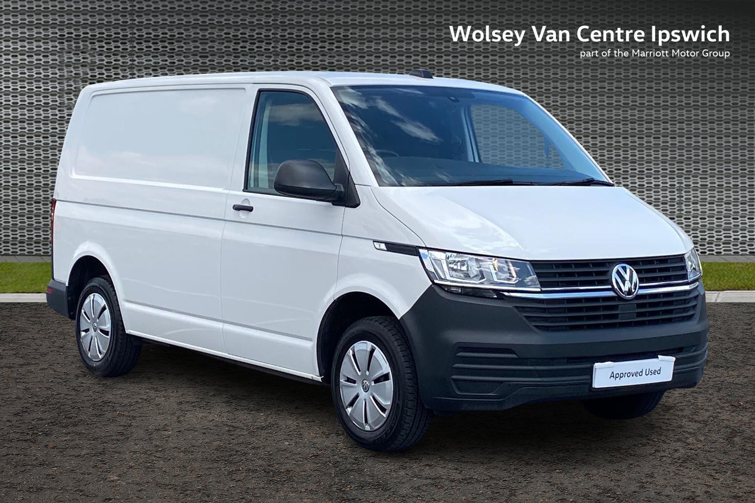 Main listing image - Volkswagen Transporter