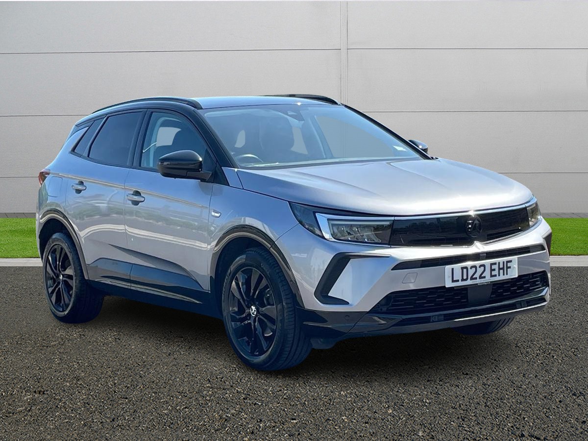 Main listing image - Vauxhall Grandland
