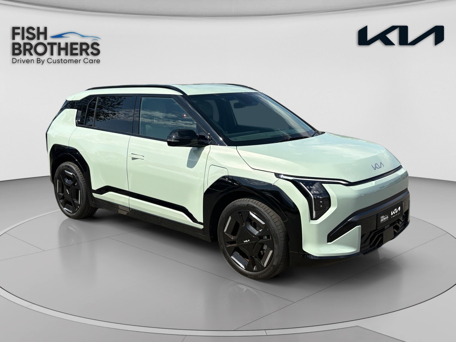 Main listing image - Kia EV3