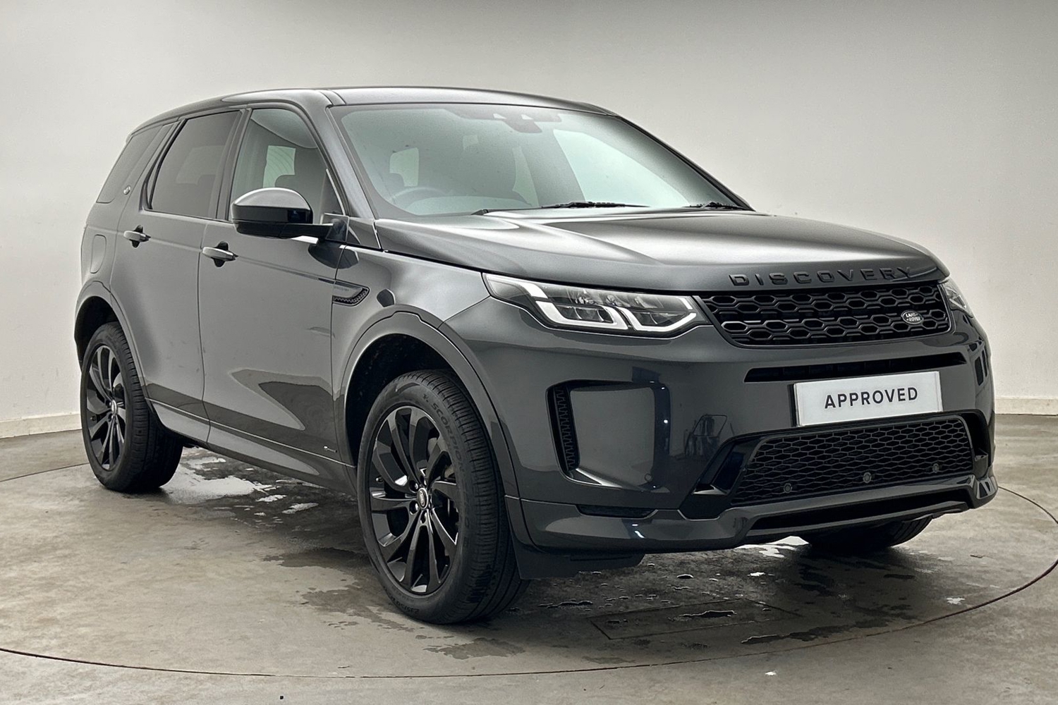 Main listing image - Land Rover Discovery Sport