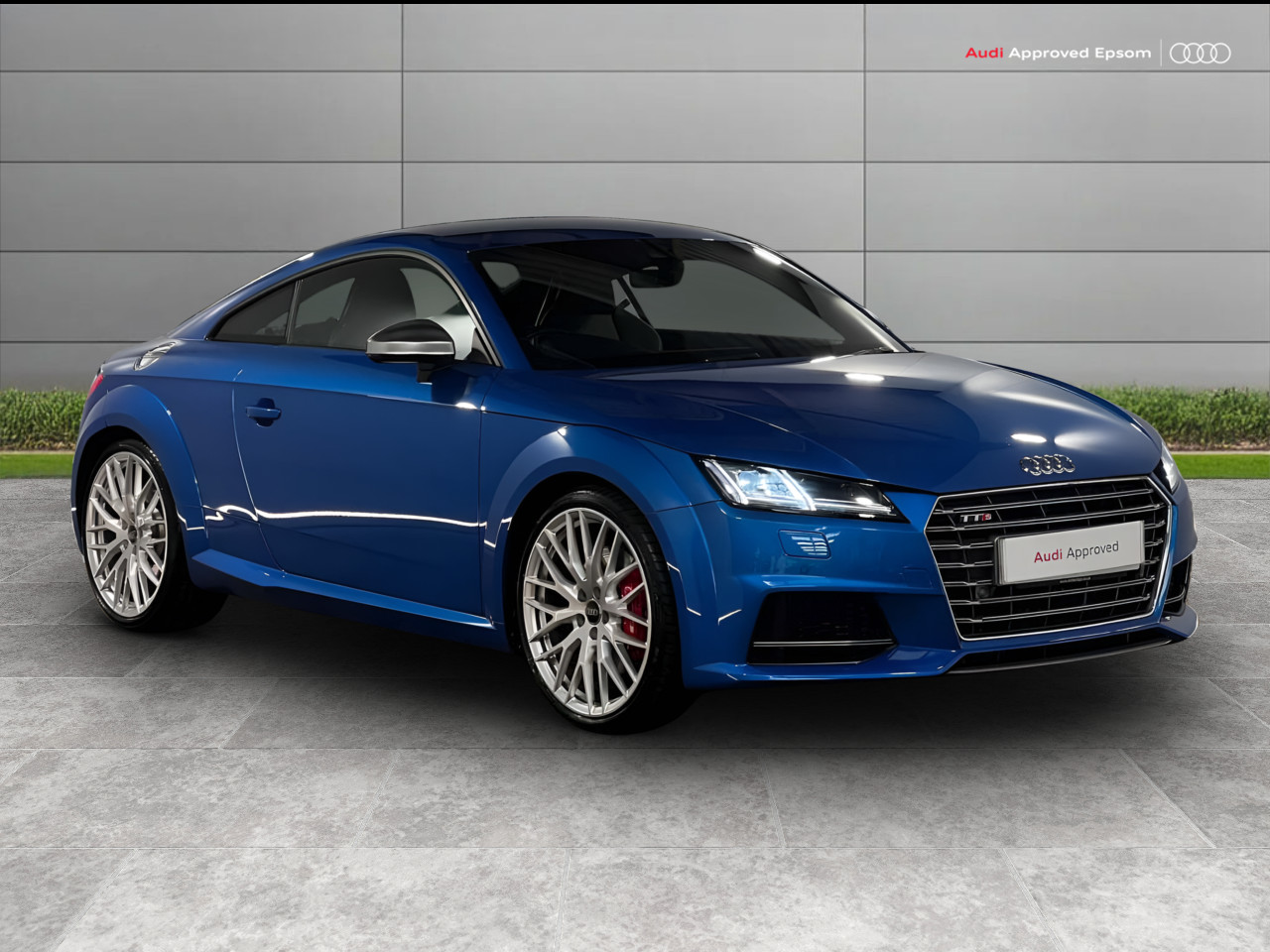Main listing image - Audi TT S