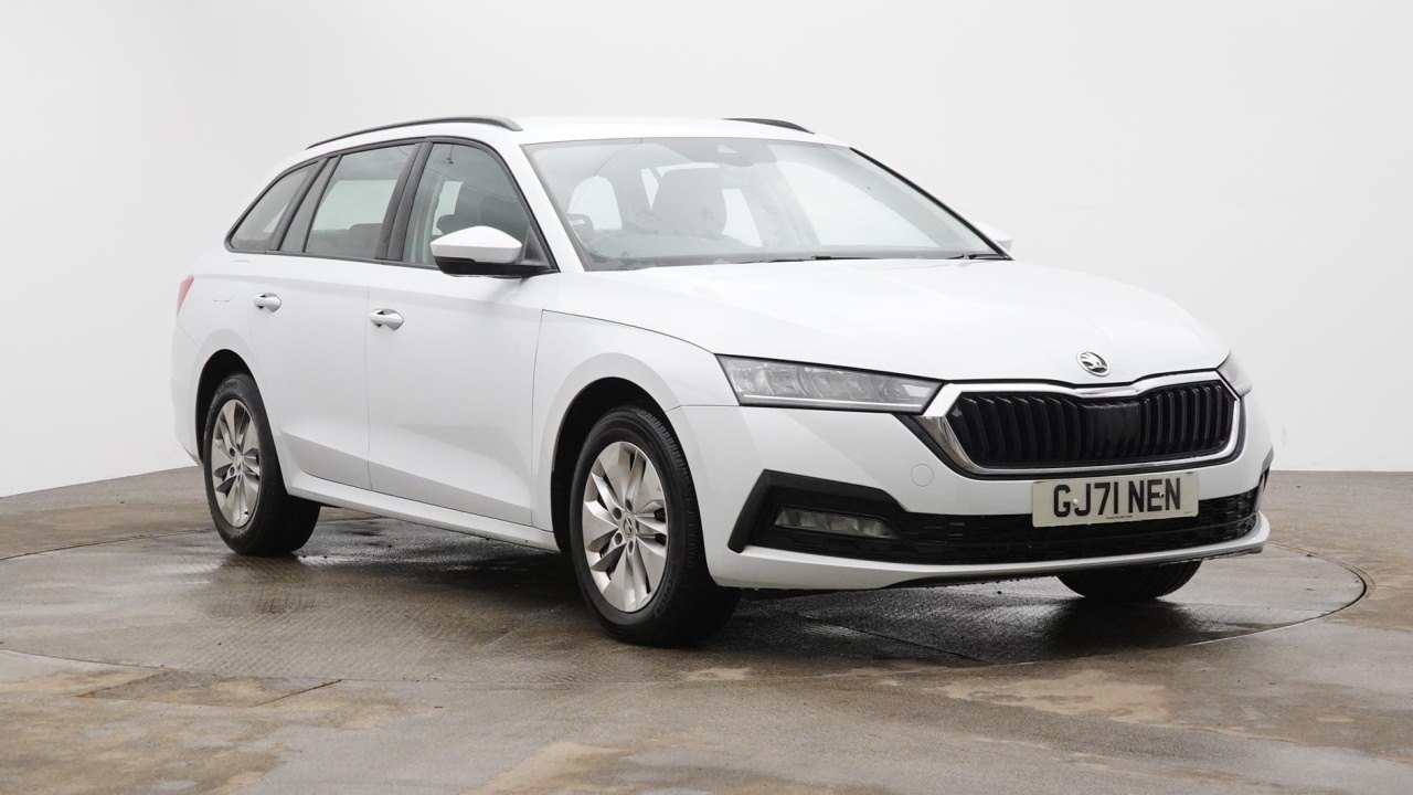 Main listing image - Skoda Octavia Estate