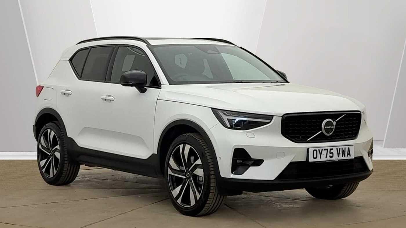 Main listing image - Volvo XC40