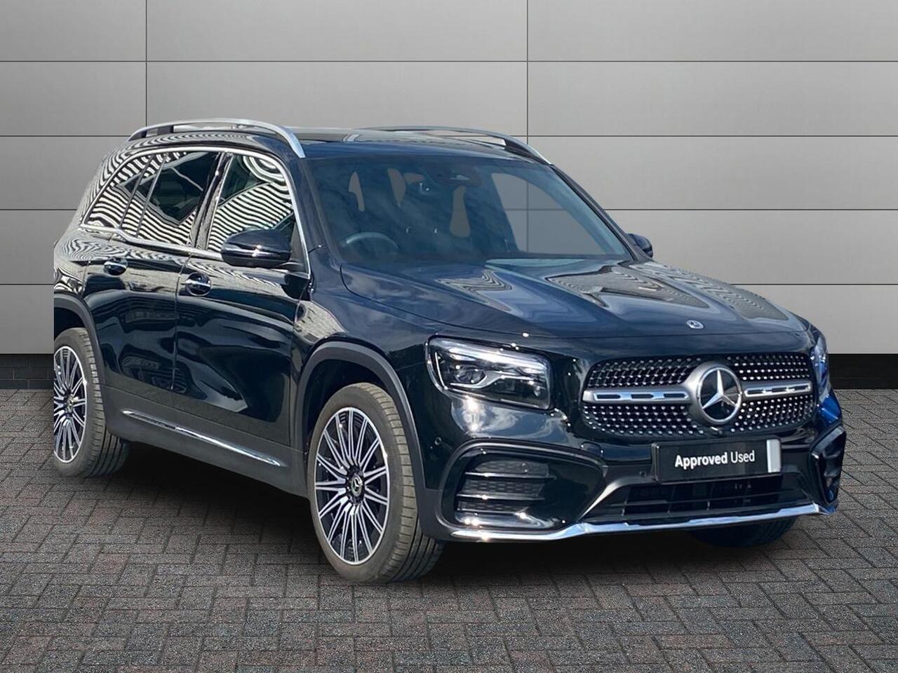 Main listing image - Mercedes-Benz GLB
