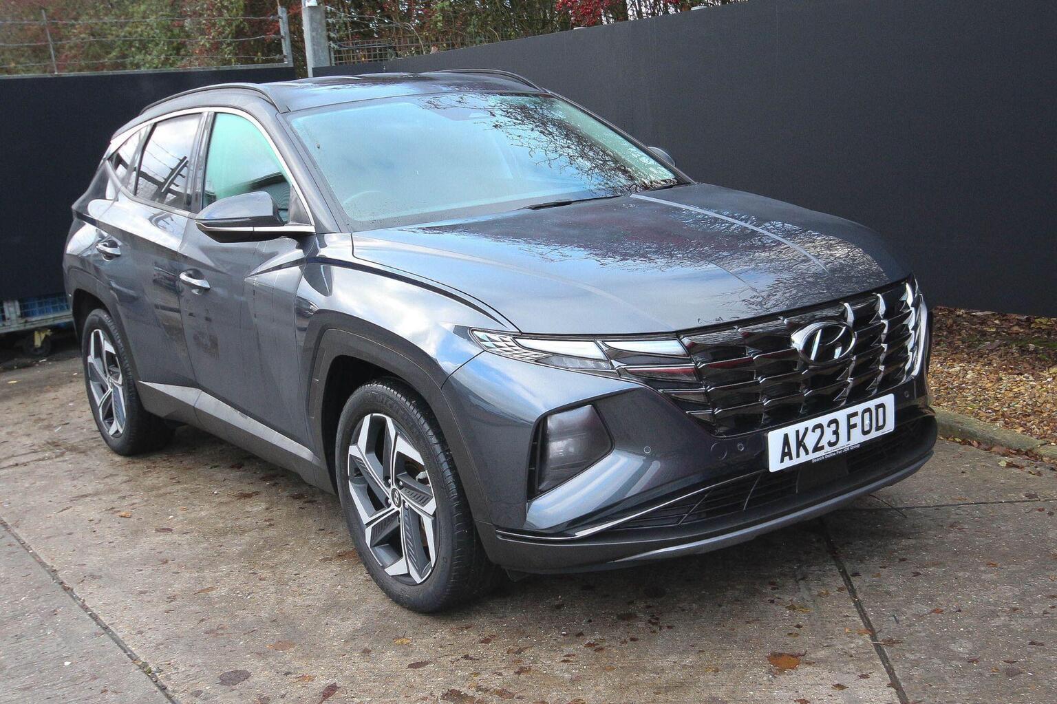 Main listing image - Hyundai Tucson