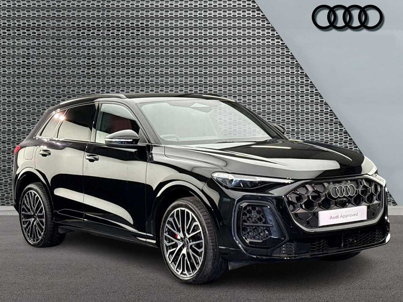Main listing image - Audi Q5
