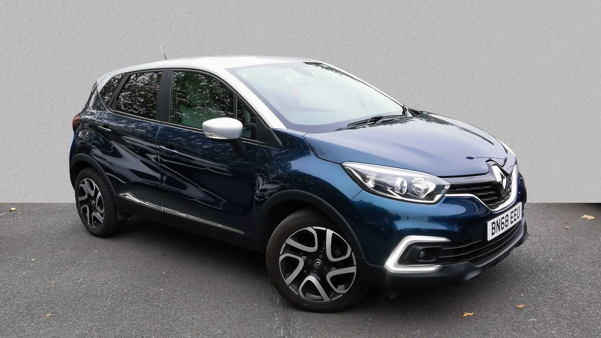 Main listing image - Renault Captur