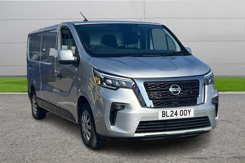 Main listing image - Nissan Primastar