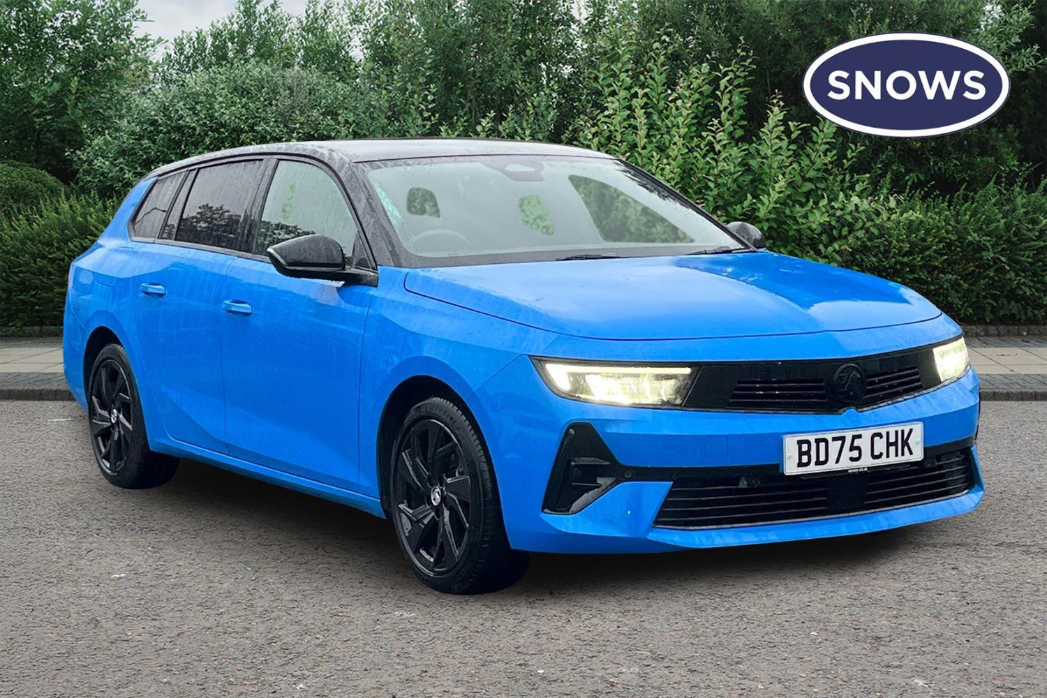 Main listing image - Vauxhall Astra