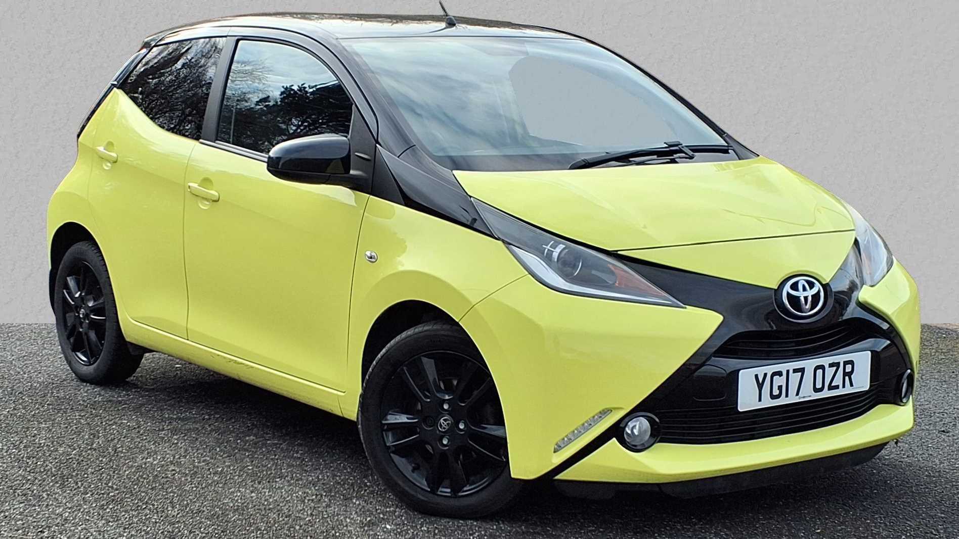 Main listing image - Toyota Aygo