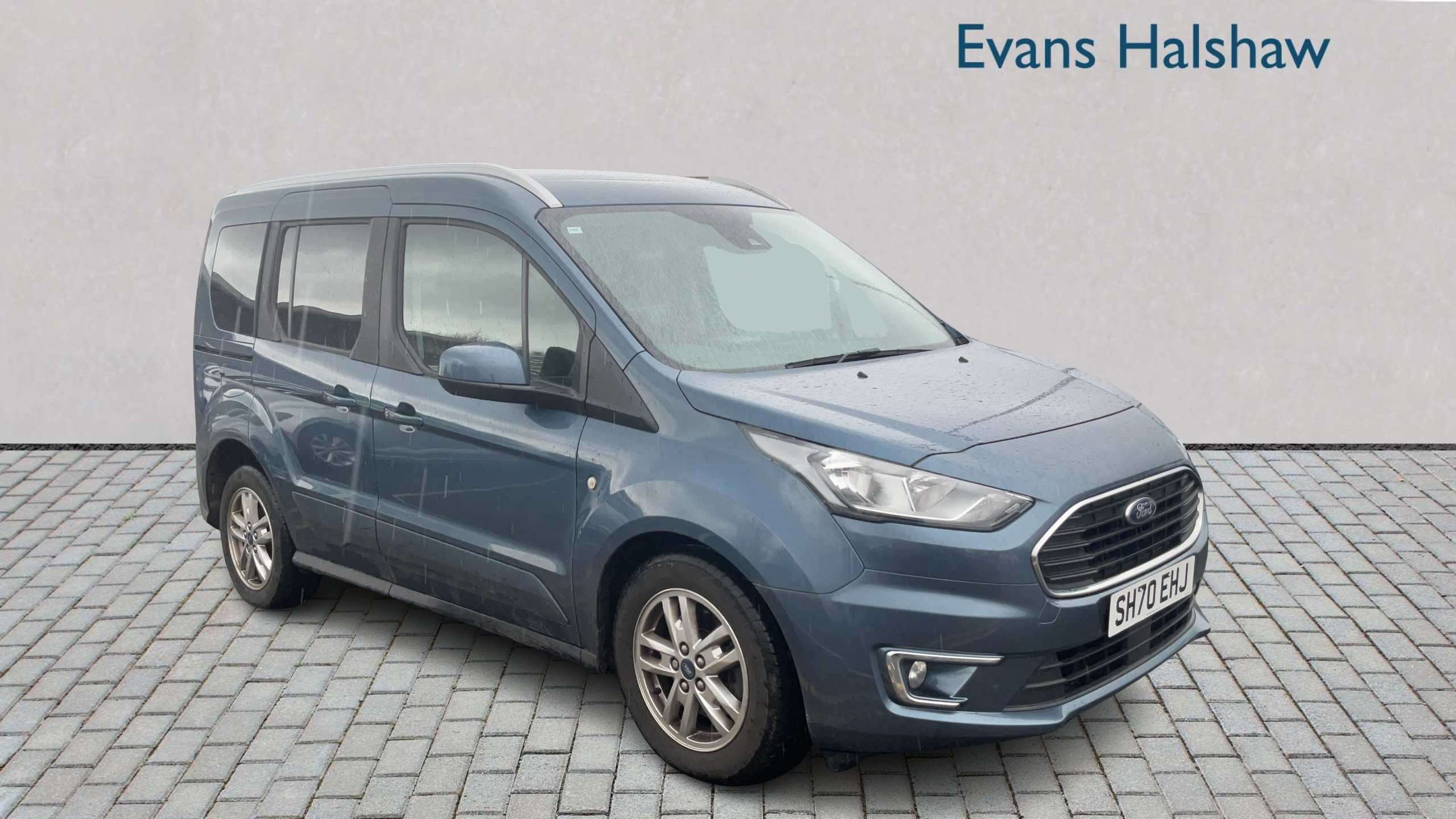 Main listing image - Ford Tourneo Connect