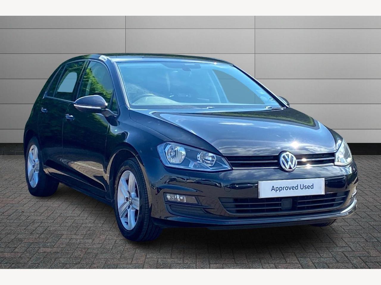 Main listing image - Volkswagen Golf