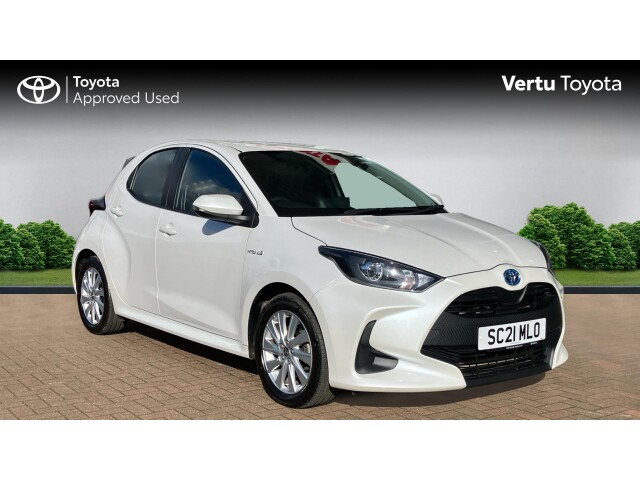 Main listing image - Toyota Yaris