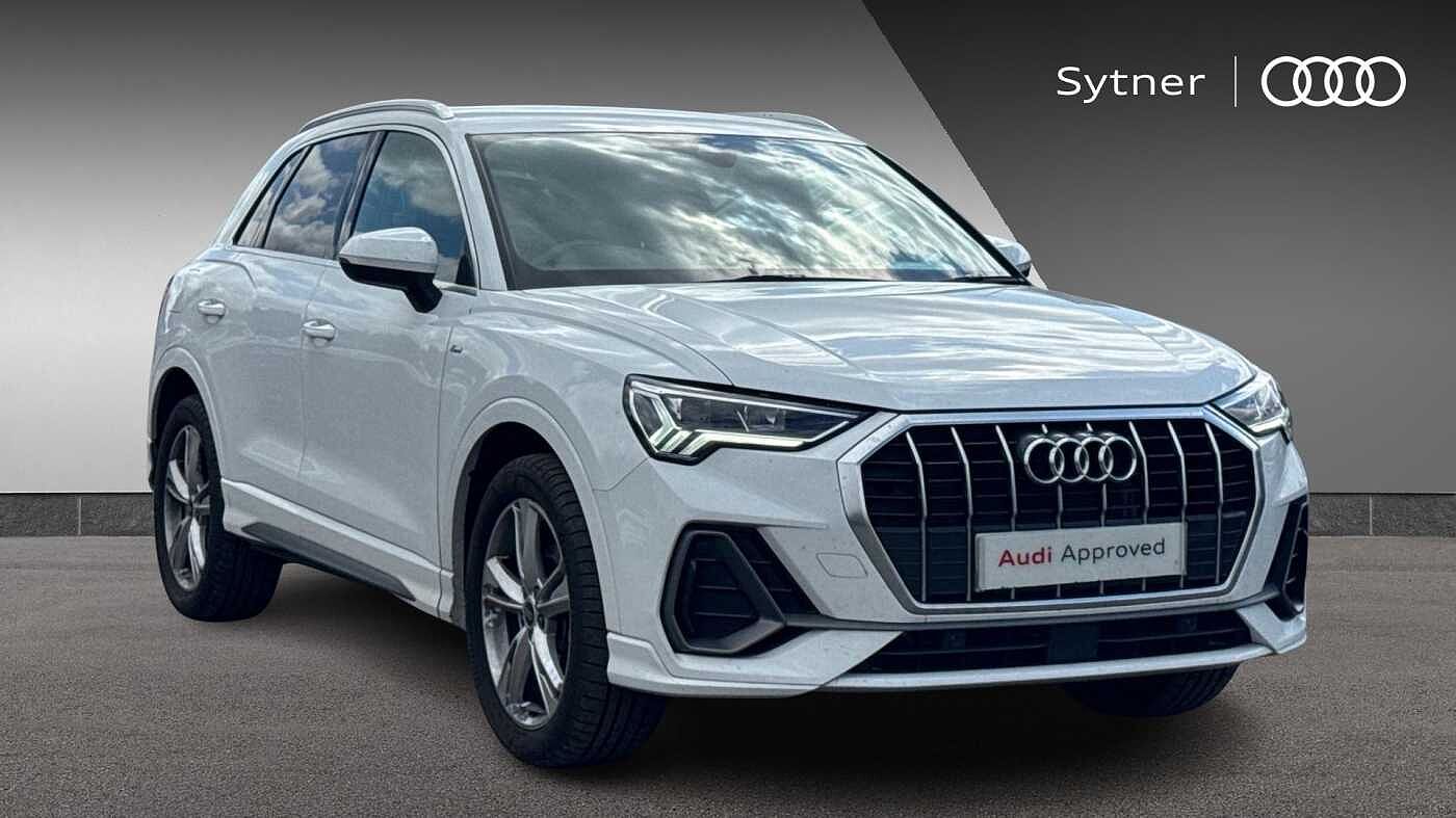 Main listing image - Audi Q3