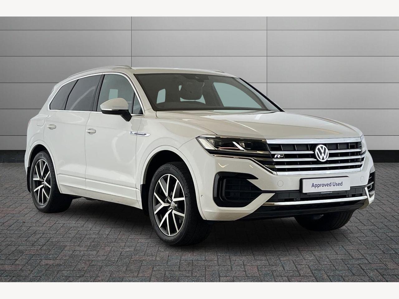 Main listing image - Volkswagen Touareg