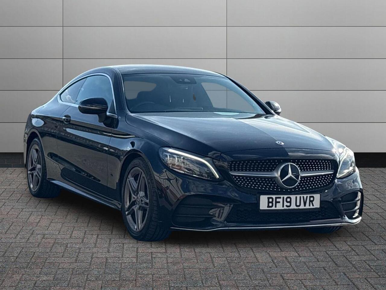 Main listing image - Mercedes-Benz C-Class