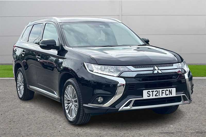 Main listing image - Mitsubishi Outlander