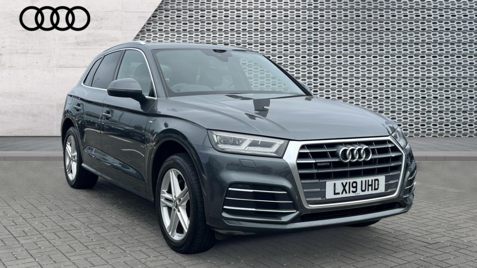 Main listing image - Audi Q5