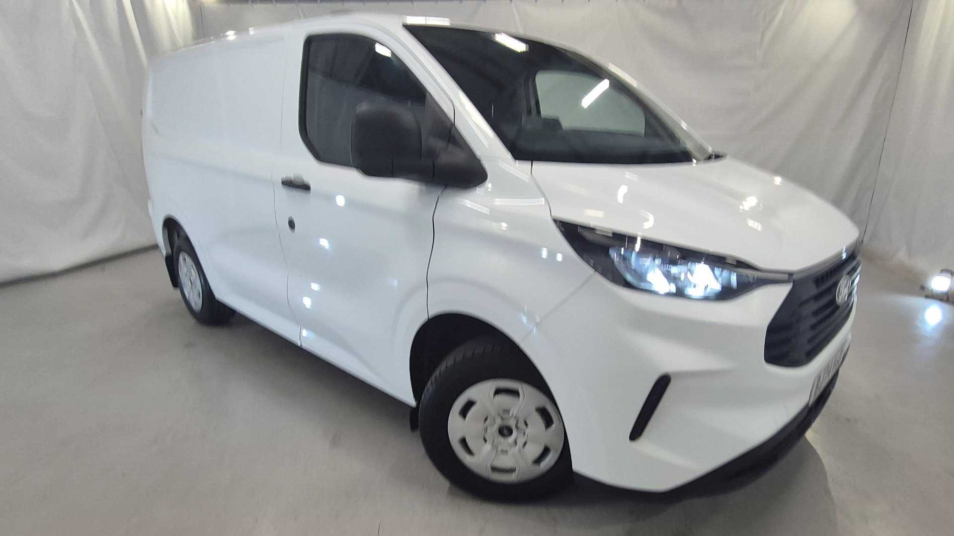 Main listing image - Ford Transit Custom
