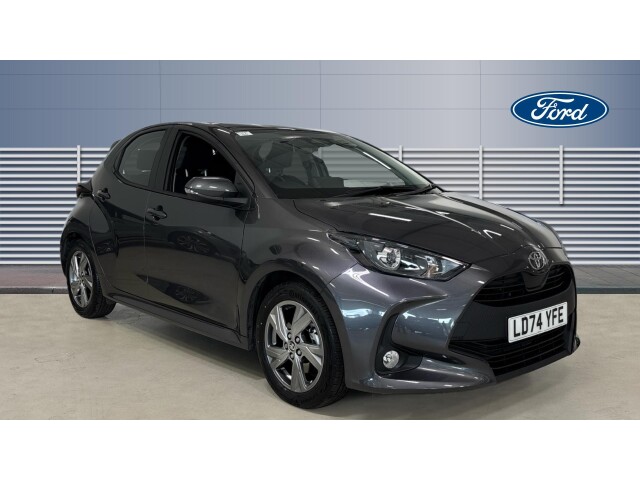 Main listing image - Toyota Yaris
