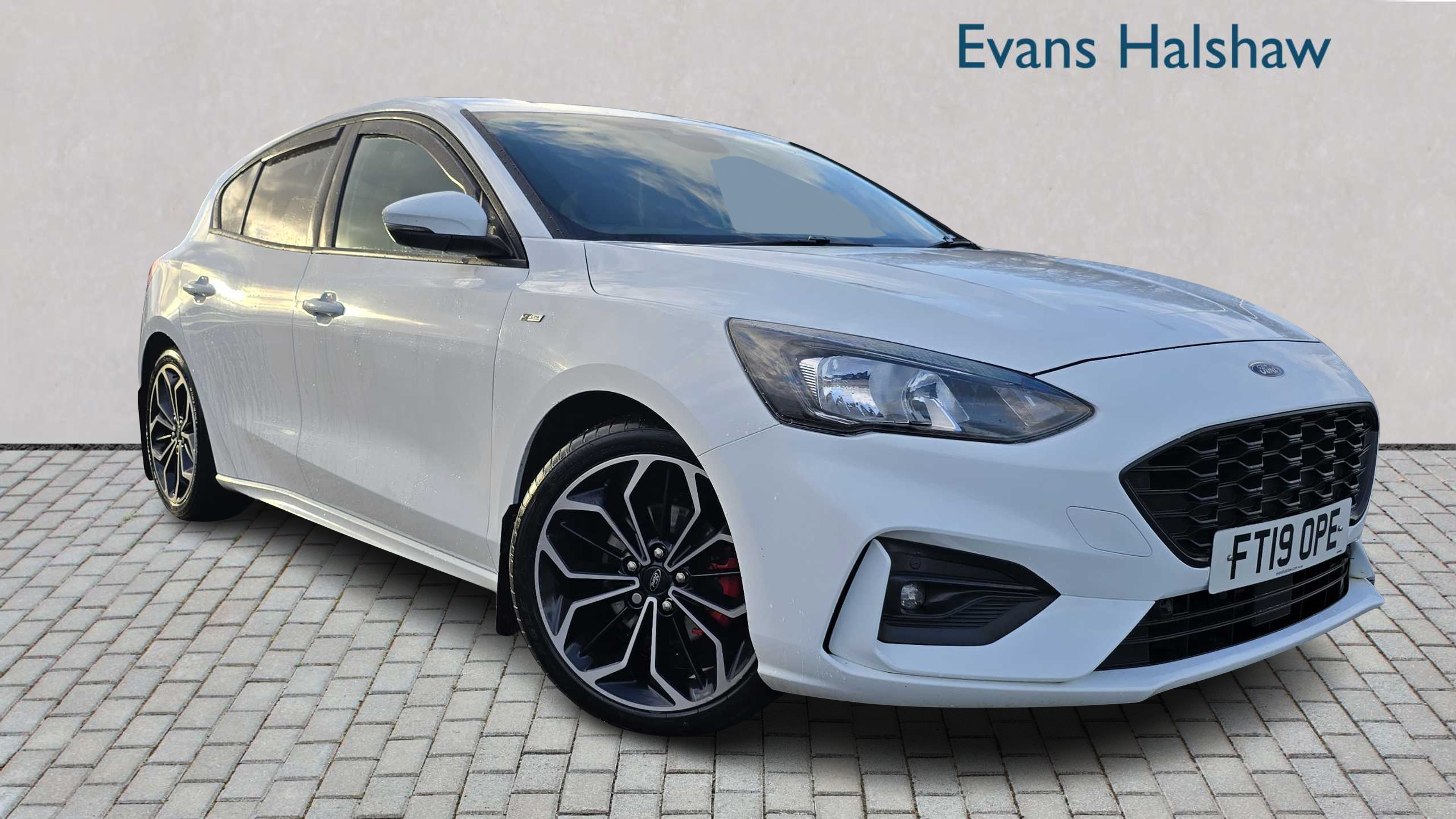 Main listing image - Ford Focus