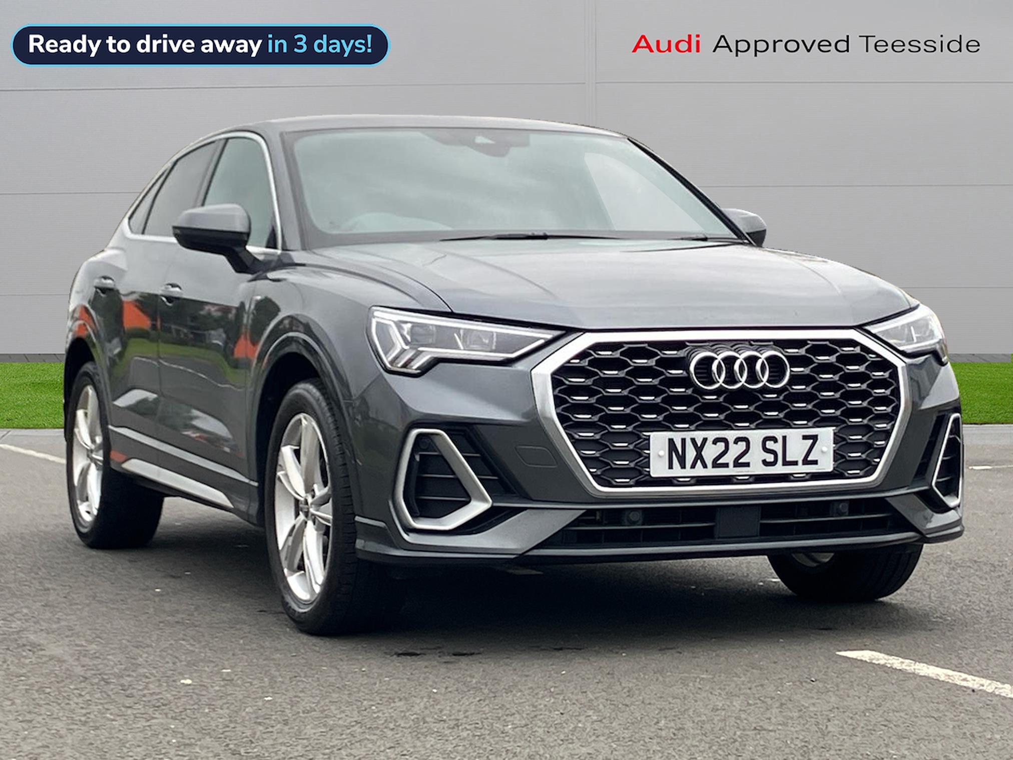 Main listing image - Audi Q3