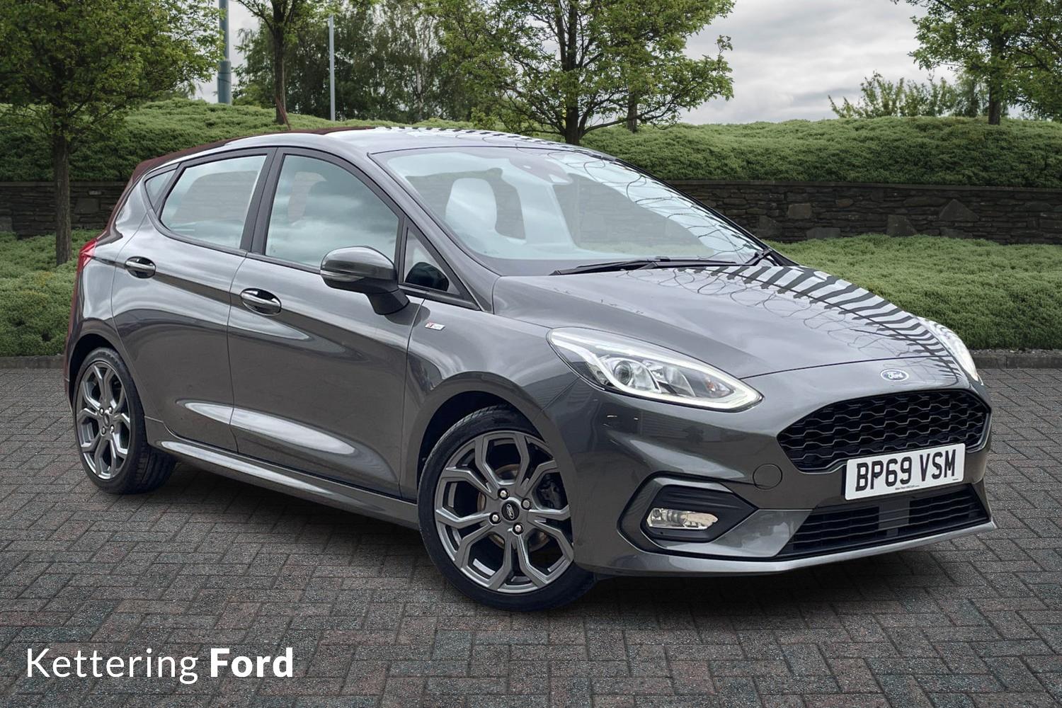 Main listing image - Ford Fiesta