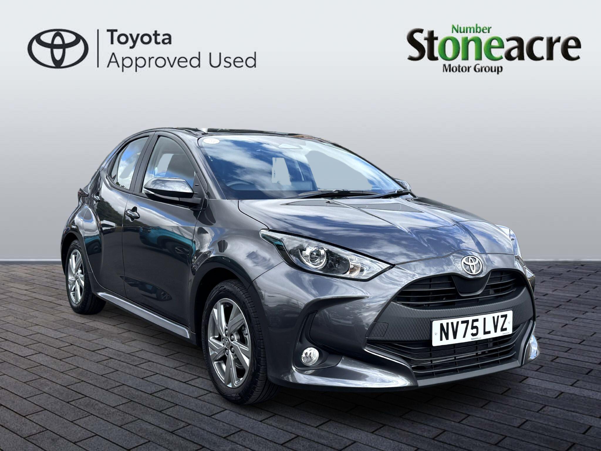 Main listing image - Toyota Yaris