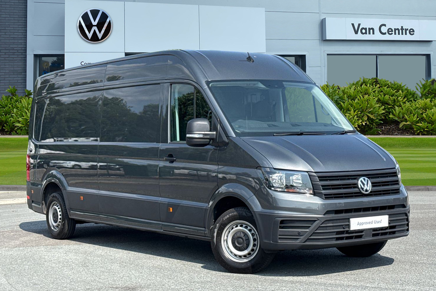 Main listing image - Volkswagen Crafter