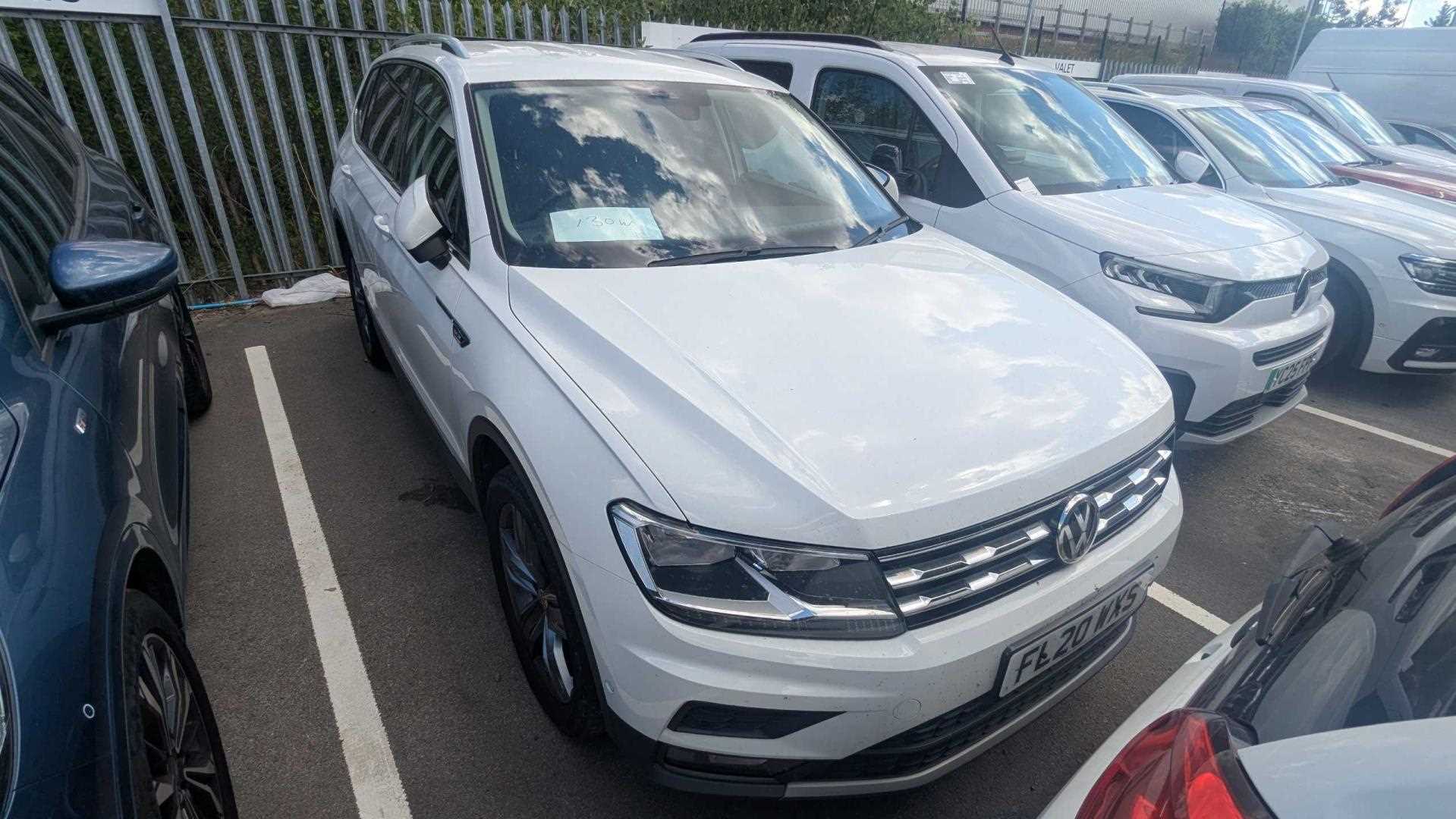 Main listing image - Volkswagen Tiguan Allspace