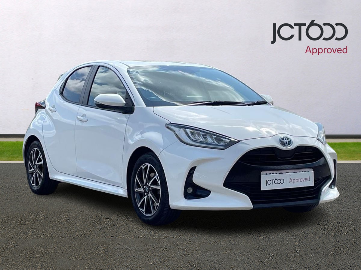 Main listing image - Toyota Yaris