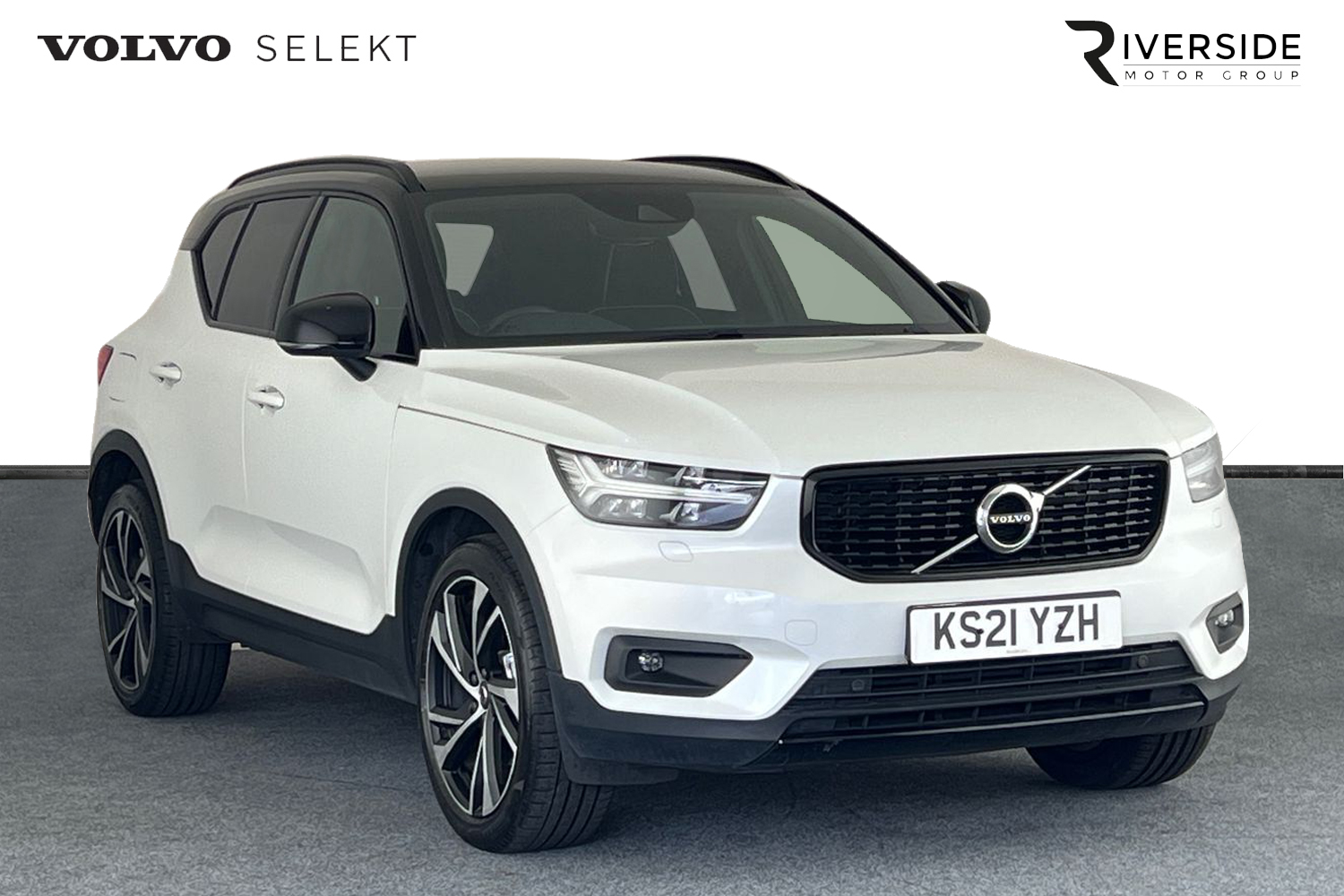 Main listing image - Volvo XC40