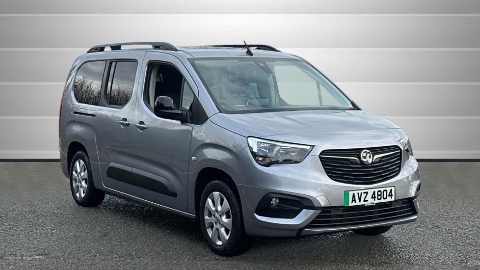 Main listing image - Vauxhall Combo Life-e