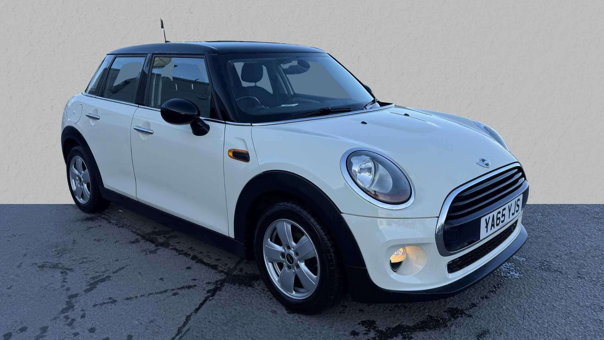 Main listing image - MINI Hatchback 5dr