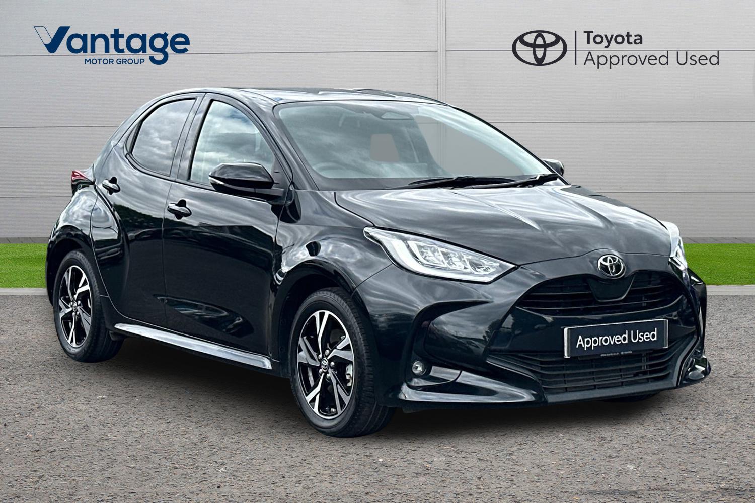 Main listing image - Toyota Yaris