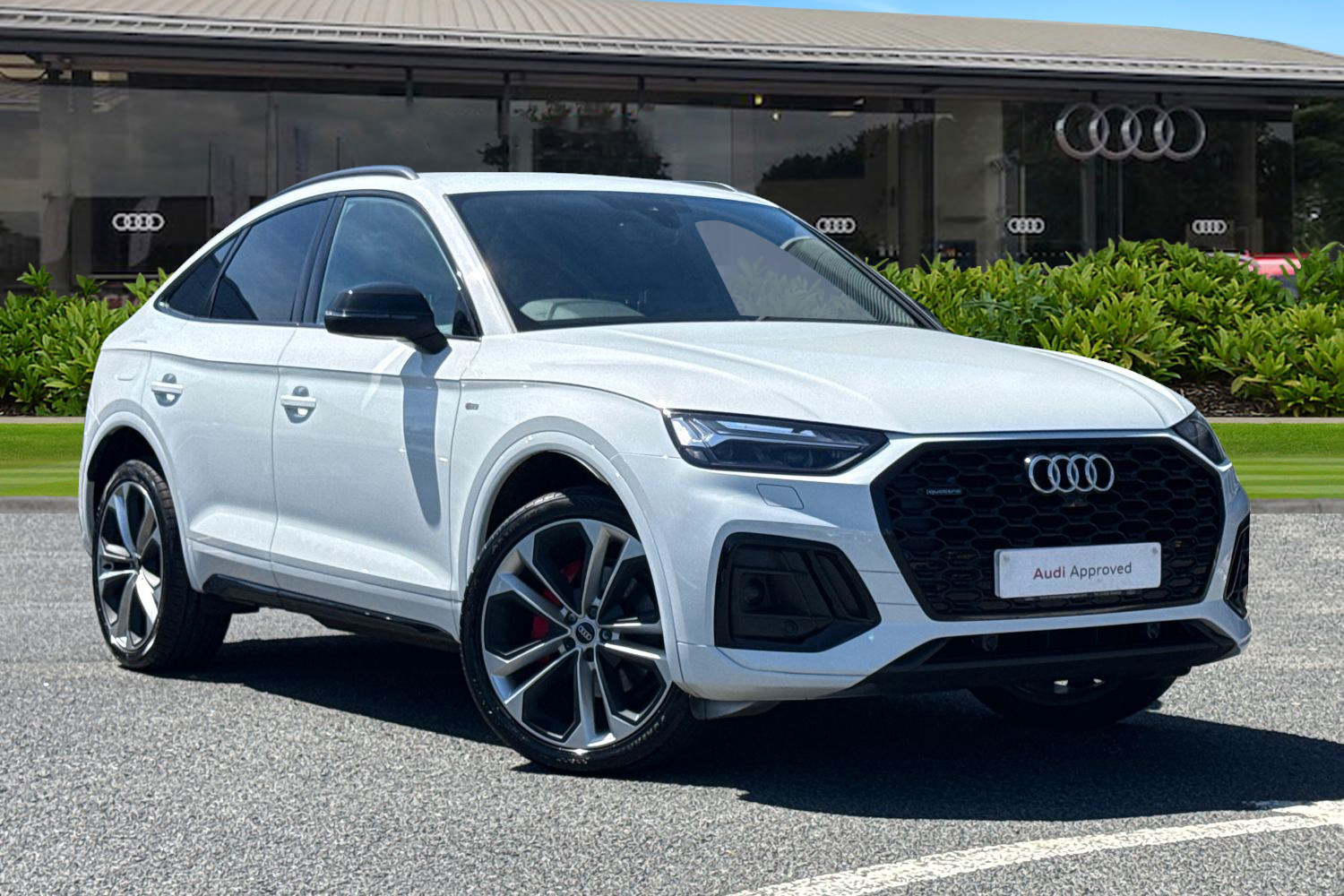 Main listing image - Audi Q5