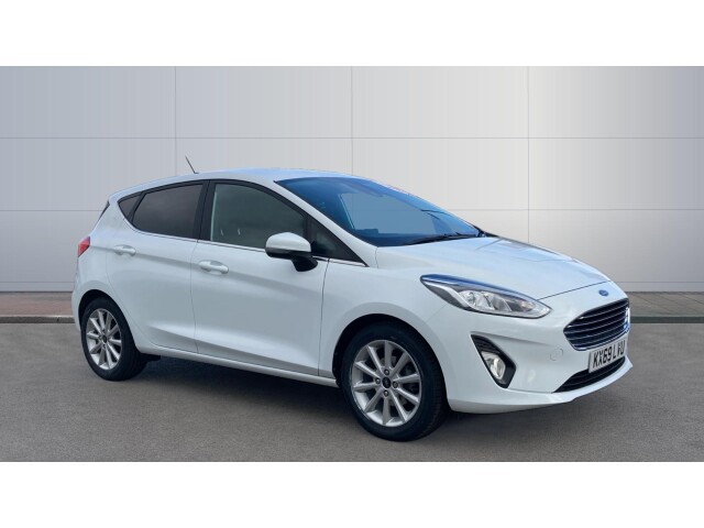 Main listing image - Ford Fiesta