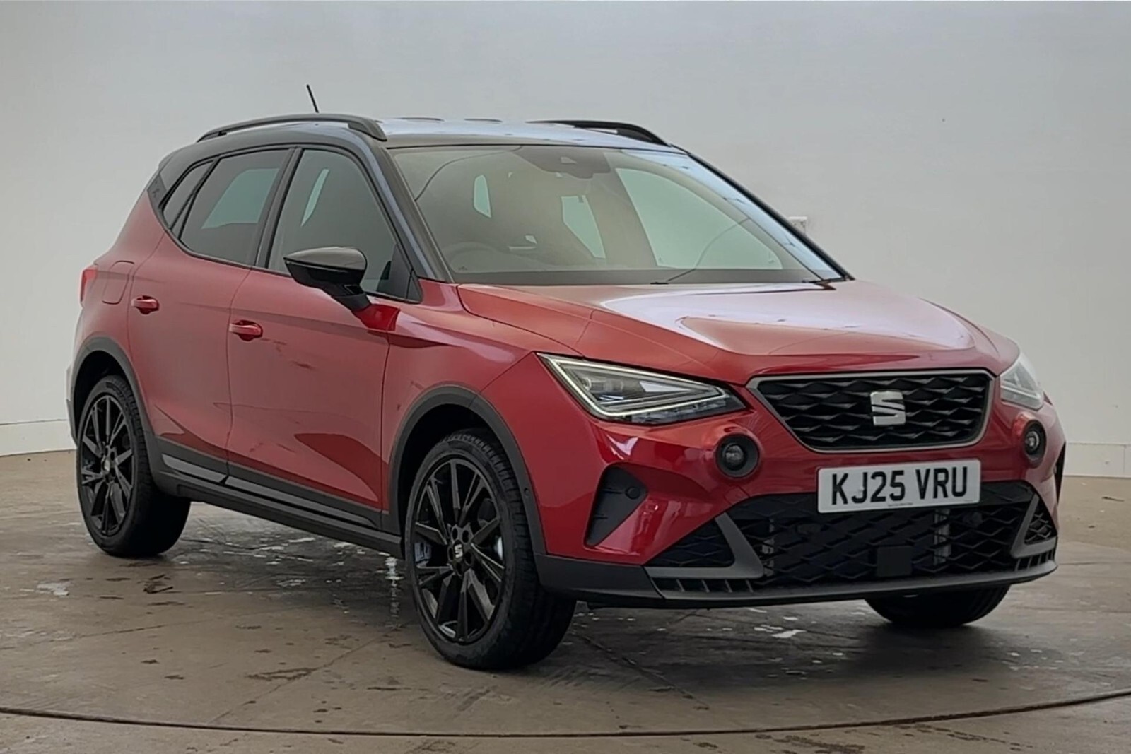 Main listing image - SEAT Arona