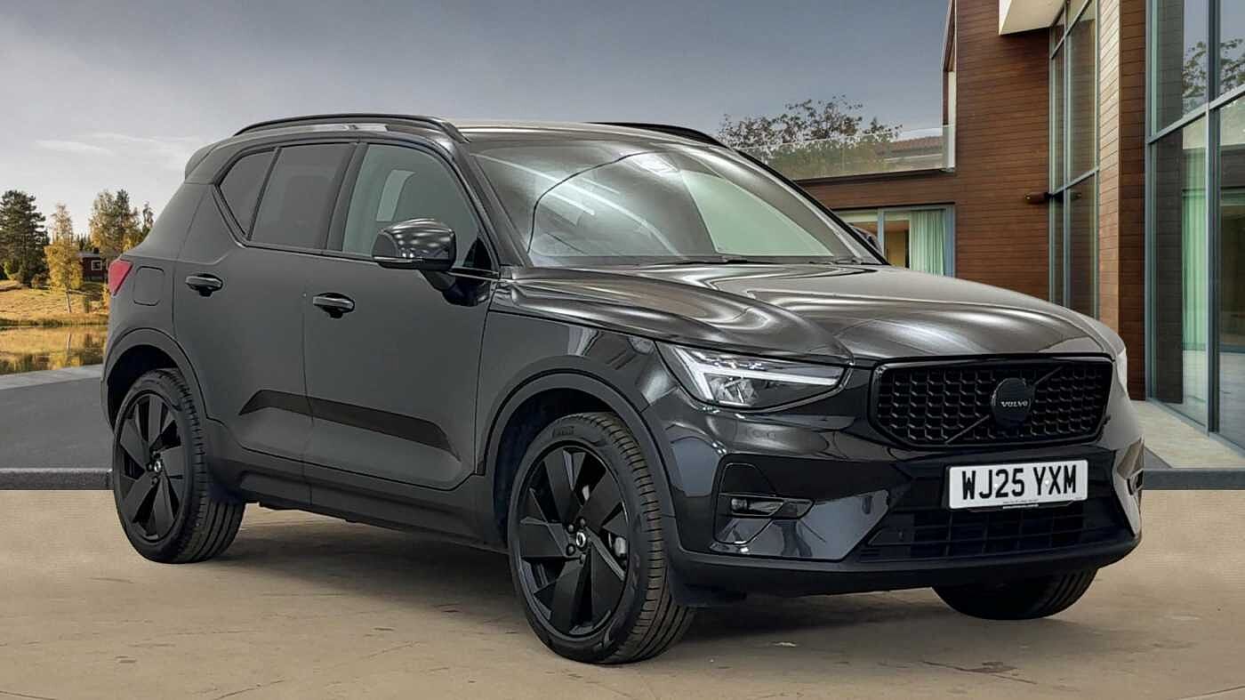 Main listing image - Volvo XC40