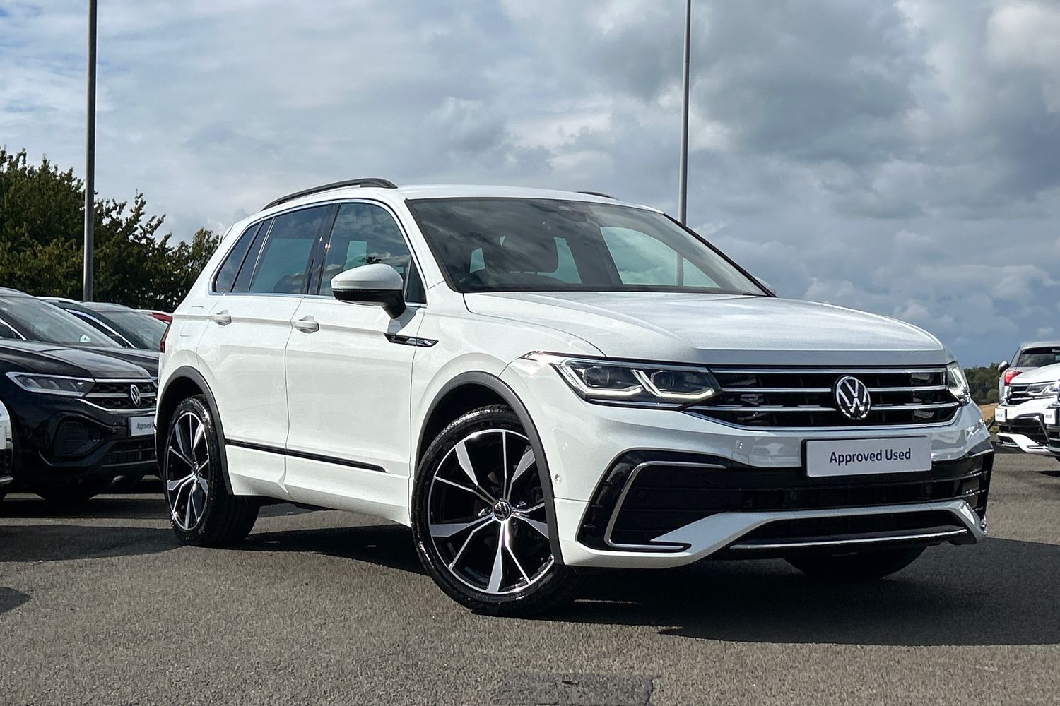 Main listing image - Volkswagen Tiguan