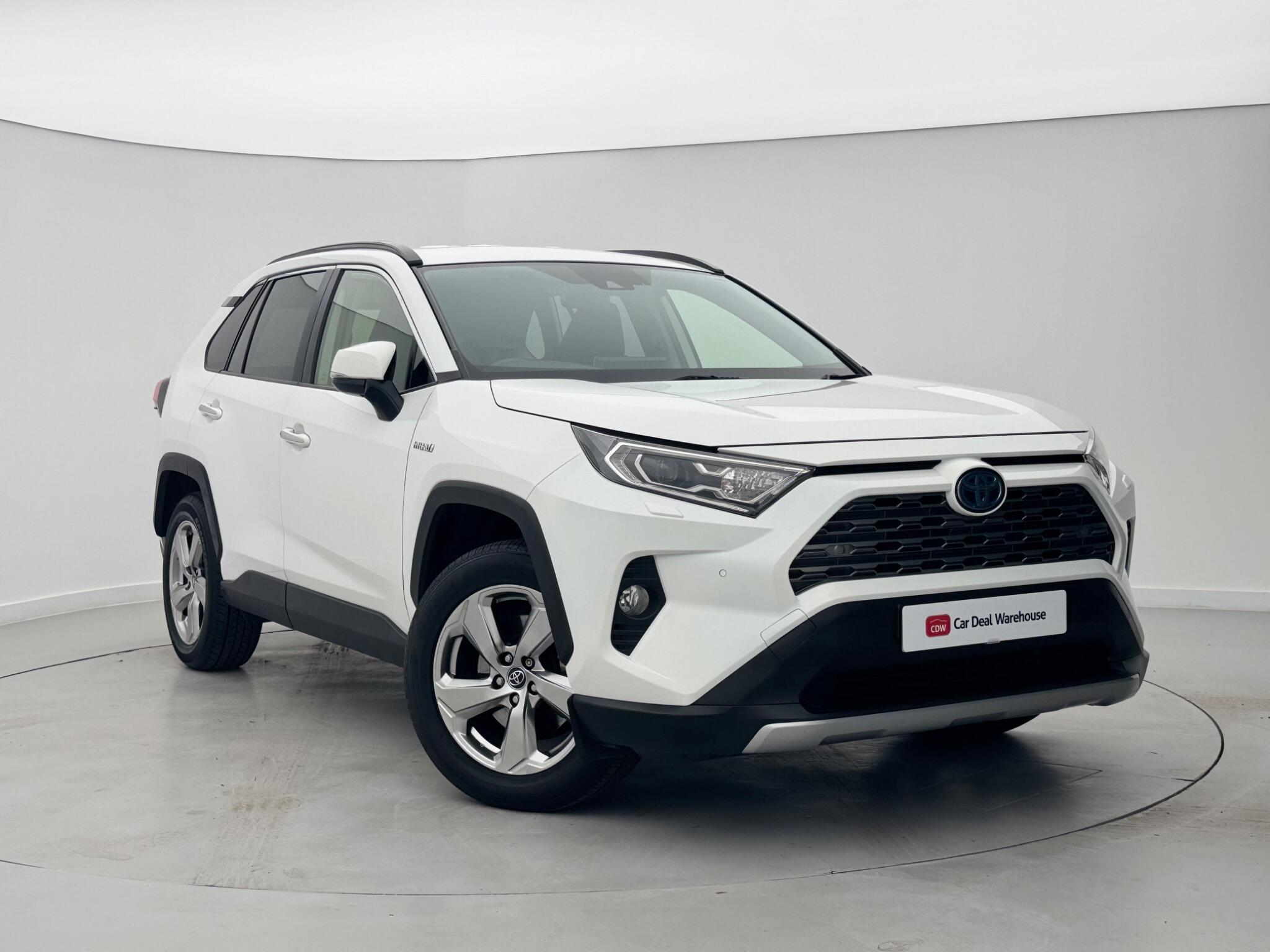 Main listing image - Toyota RAV4