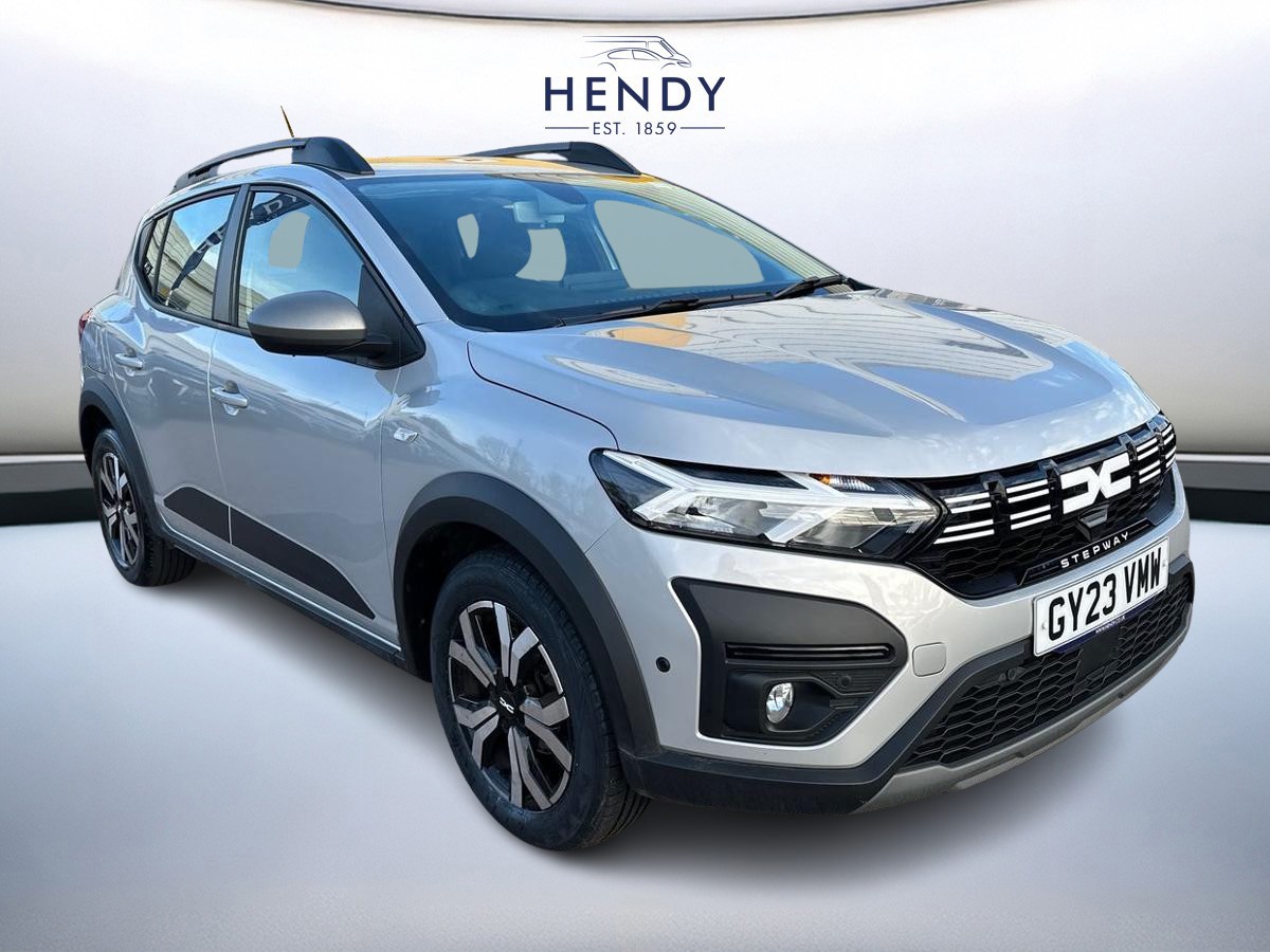 Main listing image - Dacia Sandero Stepway