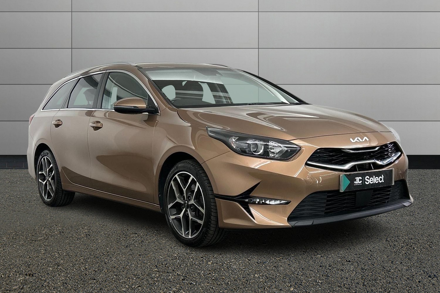Main listing image - Kia Ceed SW