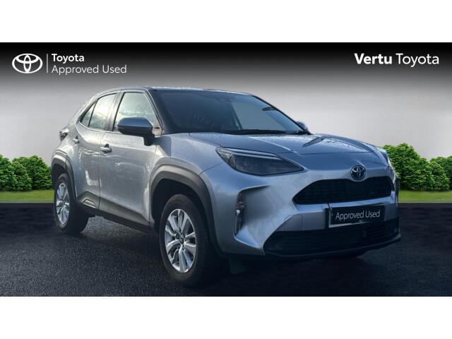 Main listing image - Toyota Yaris Cross