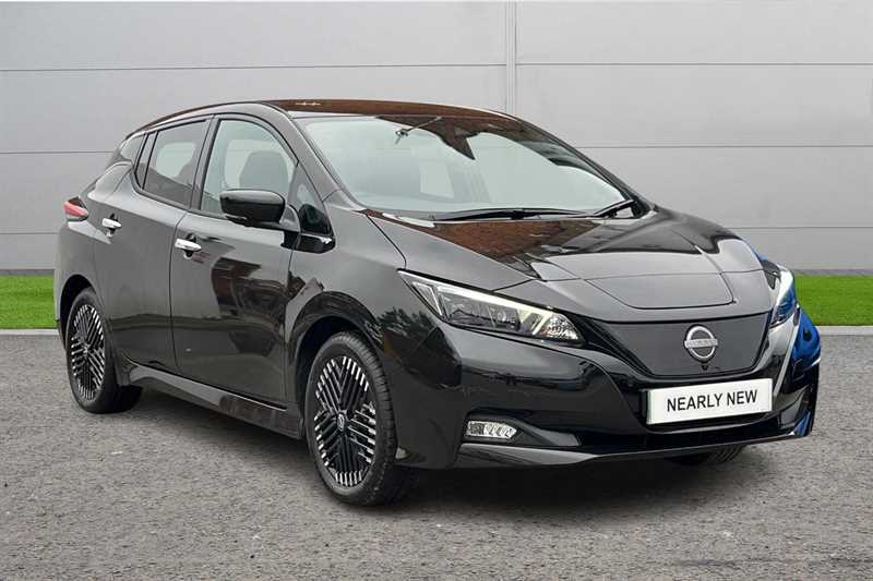 Main listing image - Nissan Leaf