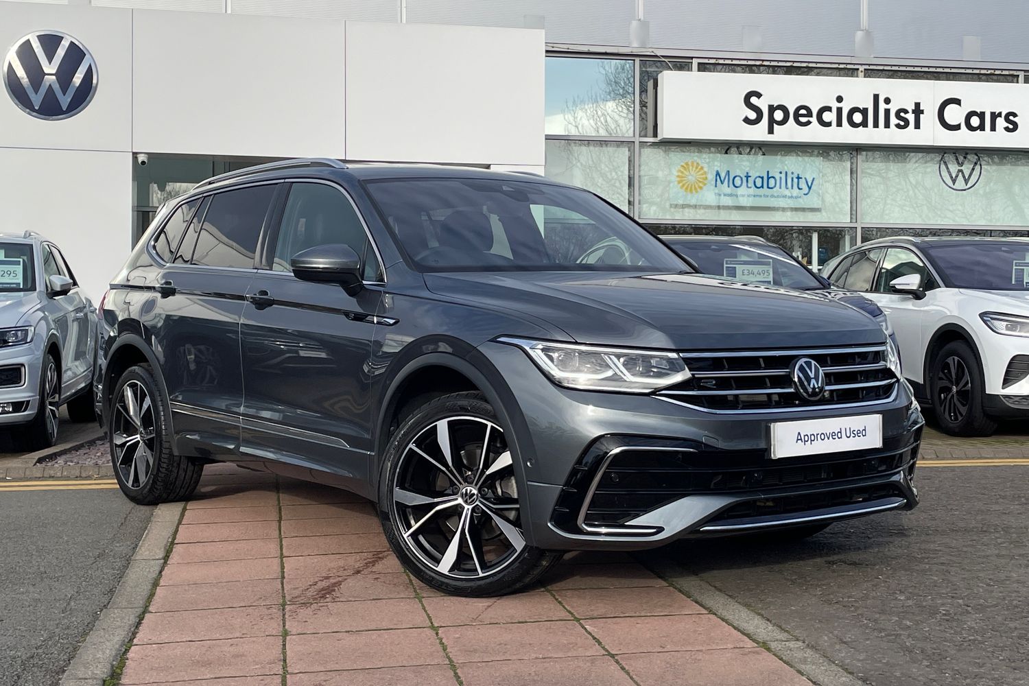 Main listing image - Volkswagen Tiguan Allspace