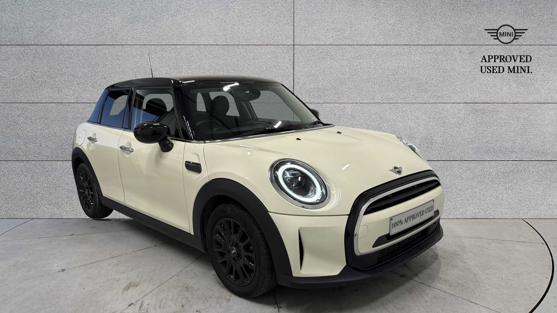 Main listing image - MINI Hatchback 5dr