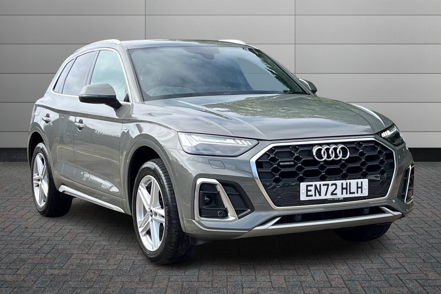 Main listing image - Audi Q5